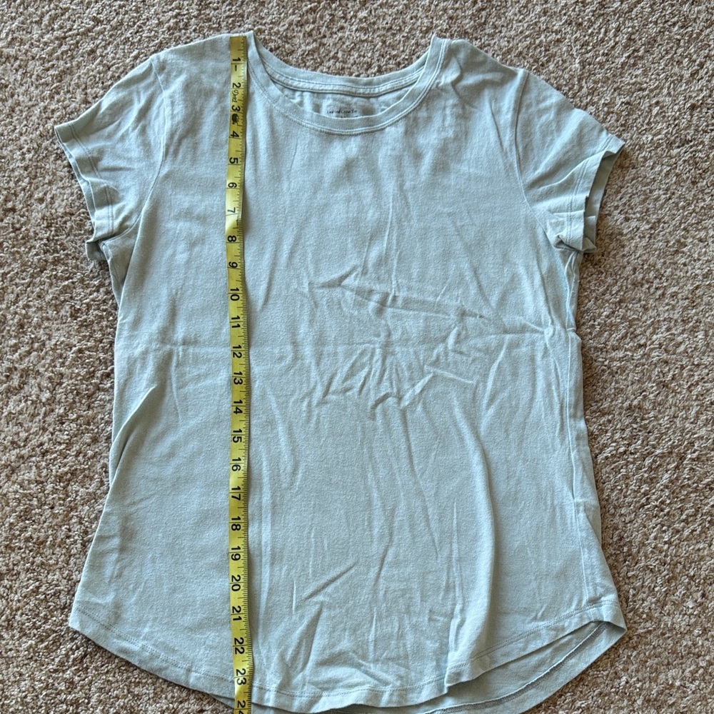 Abercrombie & Fitch Light Blue Short Sleeve Tee